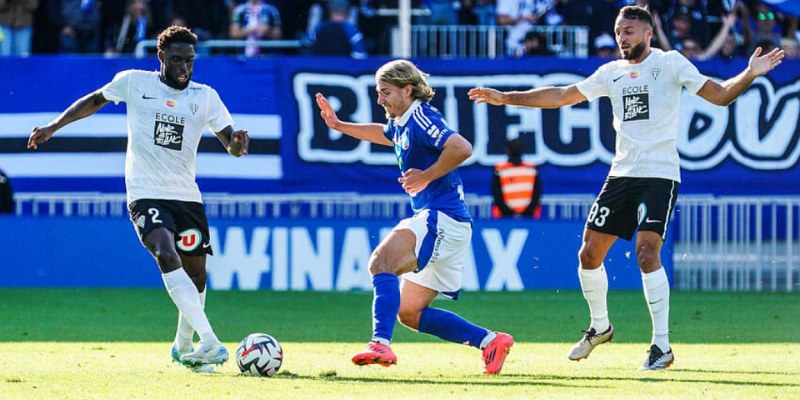 Angers vs Strasbourg